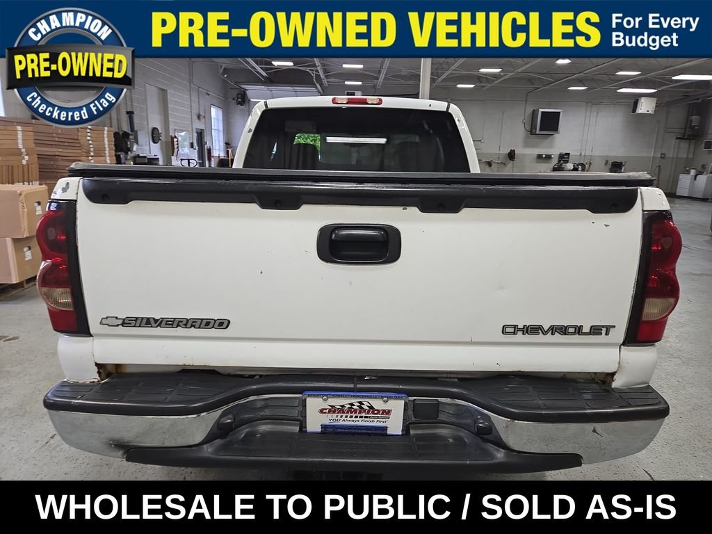 Used 2004 Summit White Chevrolet LS image 33