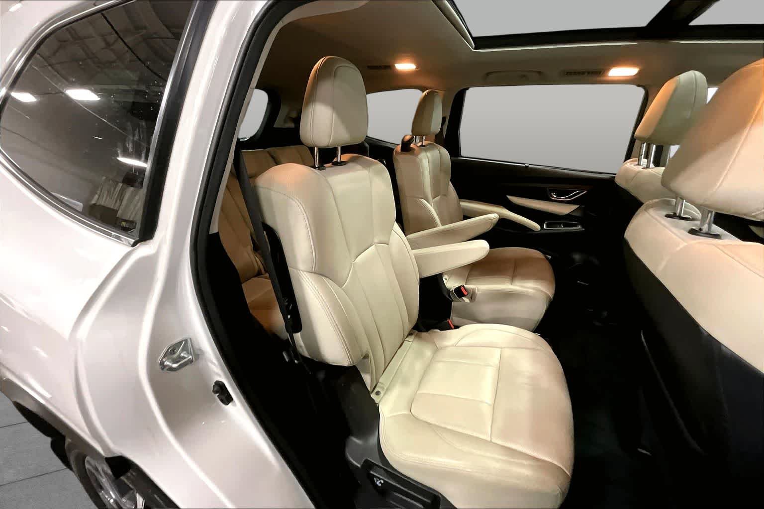 Used 2023 Crystal White Pearl Subaru Limited image 20