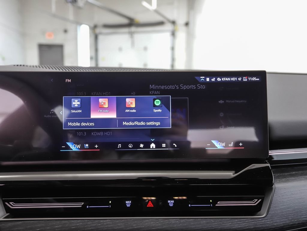 2026 BMW 5 Series 530i - Photo 16