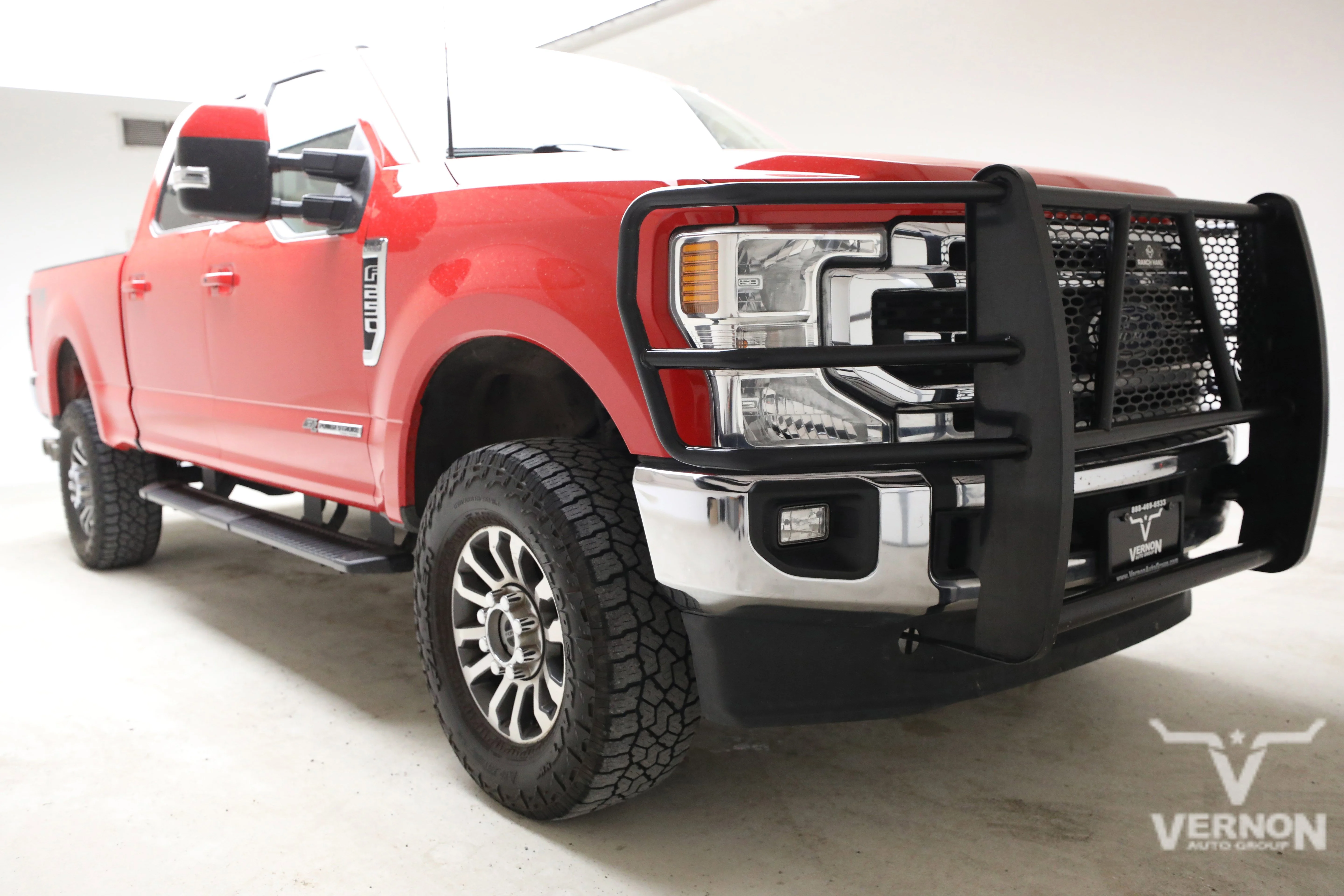 Pre-Owned 2022 Ford Super Duty F-250 Lariat Crew Cab 4x4 Fx4