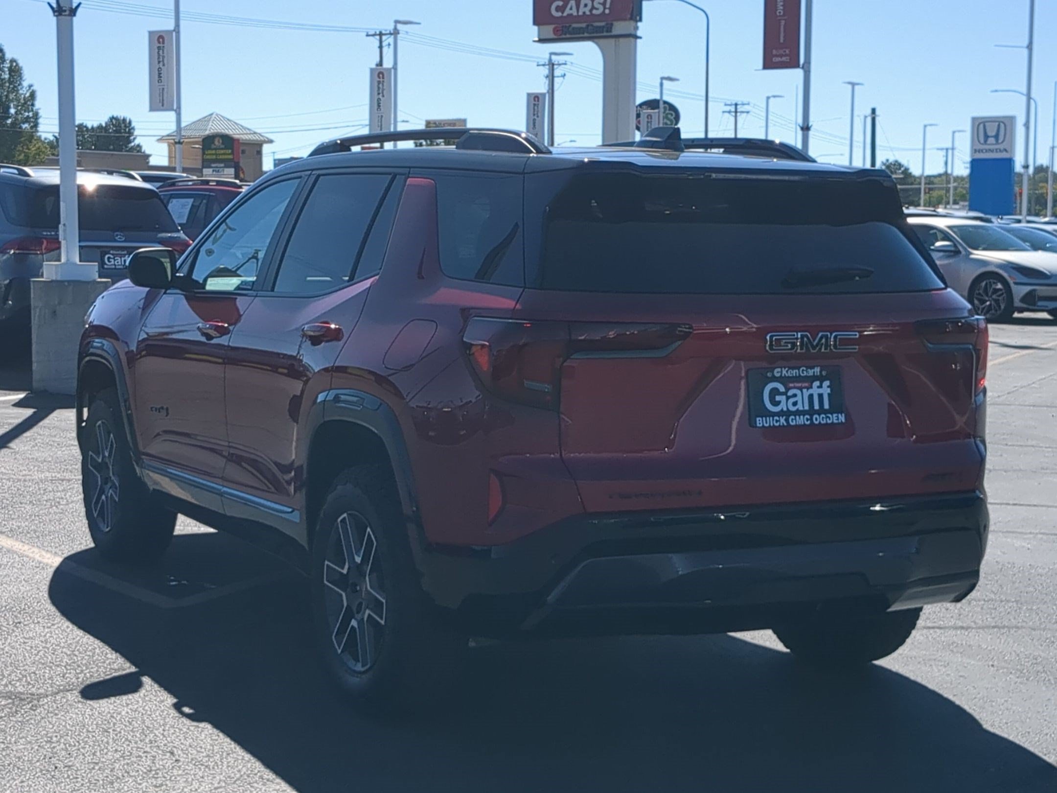 New 2027 Volcanic Red Tintcoat GMC AT4 image 5