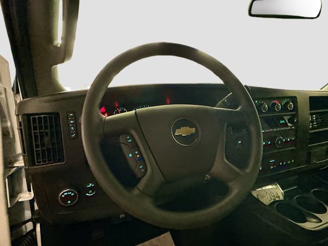 2025 Chevrolet Express Cargo Work Van - Photo 12