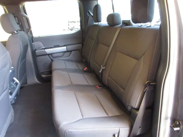 New 2026 Carbonized Gray Metallic Ford XLT image 26
