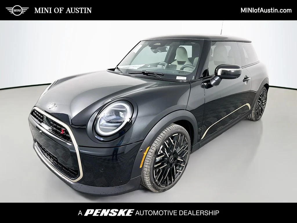 2026 MINI Hardtop Cooper S's photo