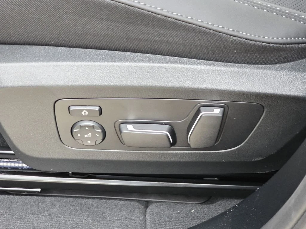 Used 2026 Gray BMW 30 xDrive image 16