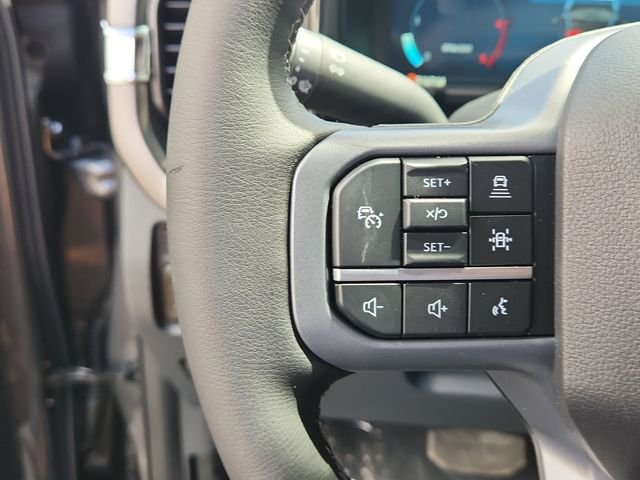 New 2026 Carbonized Gray Metallic Ford F-350® Lariat® image 15