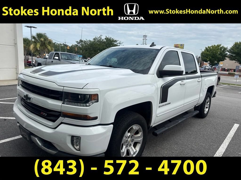 Used 2018 White Chevrolet LT image 2