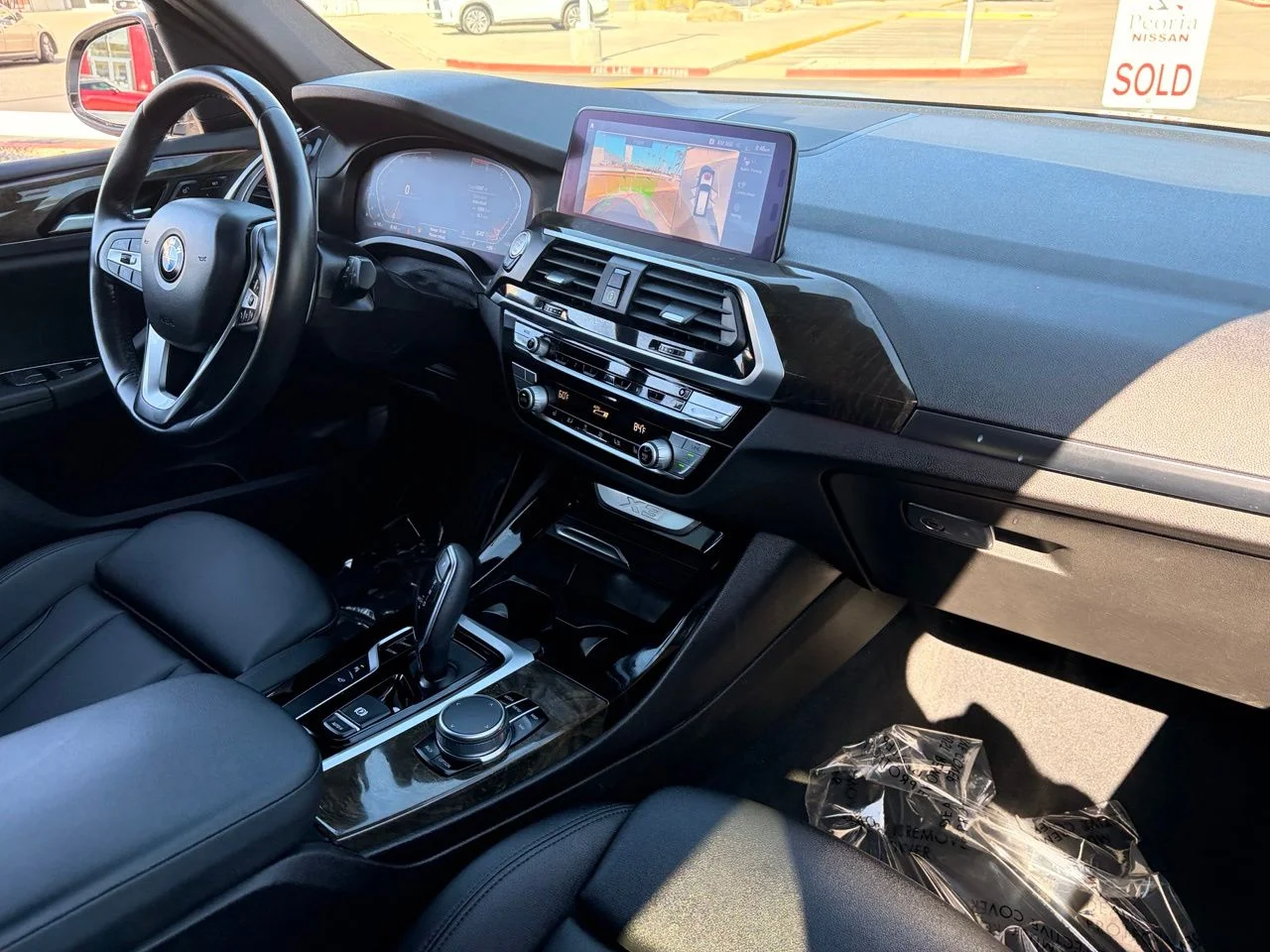 Used 2020 Glacier Silver Metallic BMW sDrive30i image 12