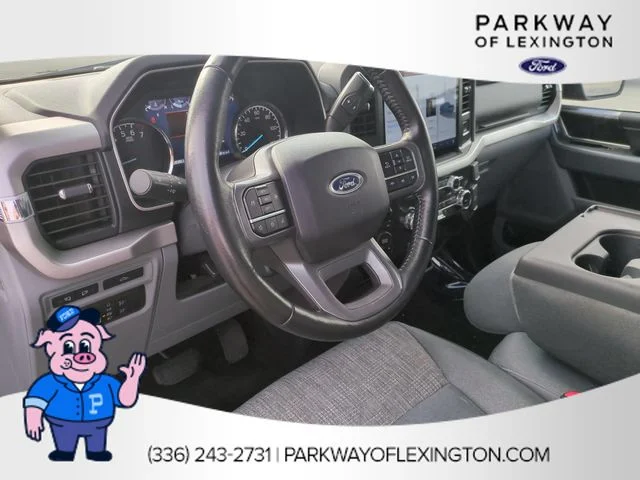 Used 2022 Red Ford XLT image 15