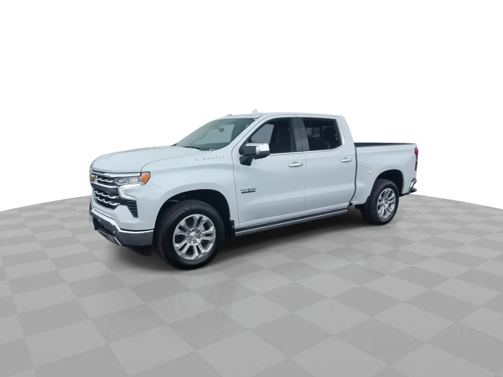 New 2026 Polar White Tricoat Chevrolet LTZ image 4