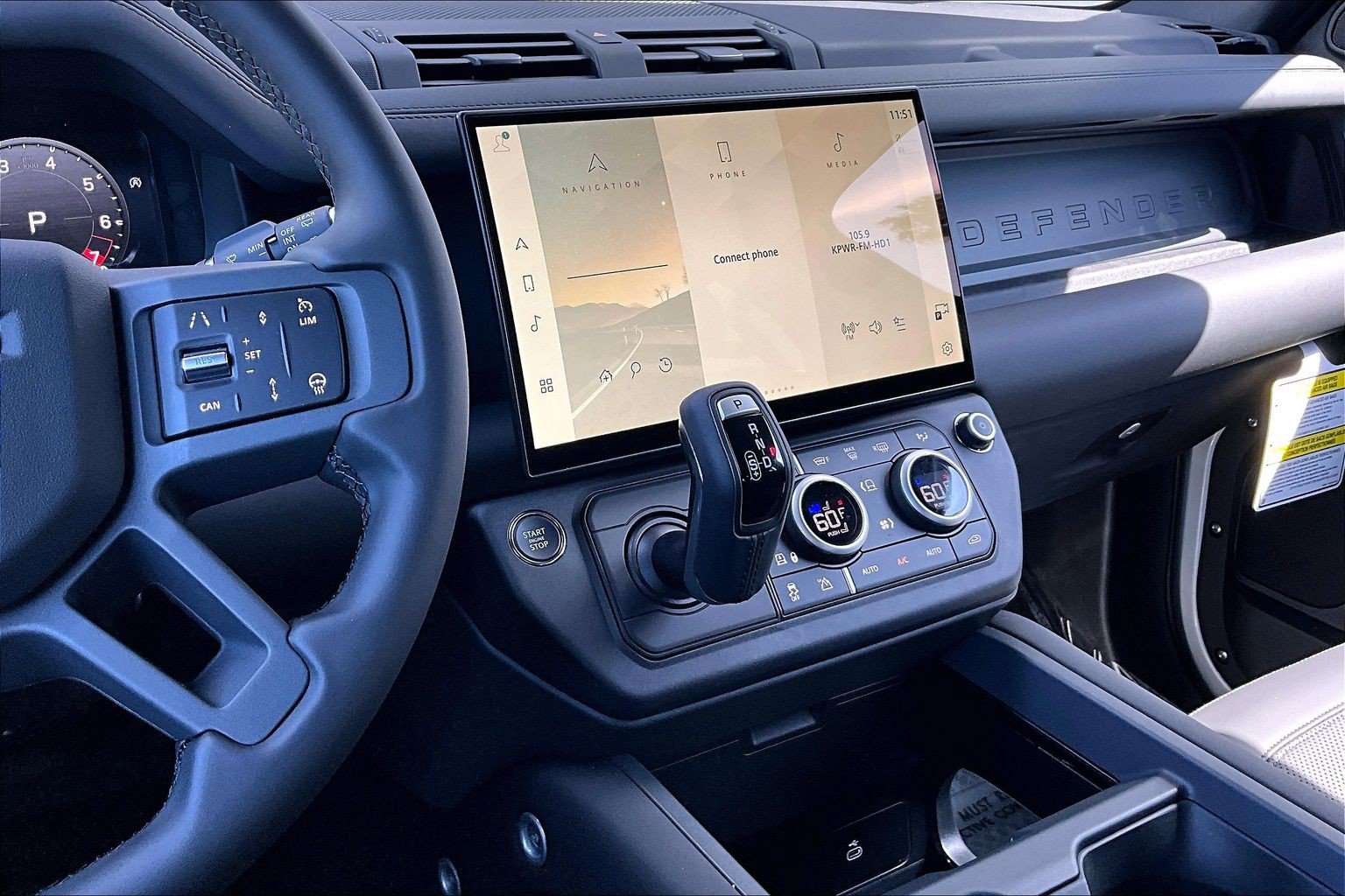 New 2026 Fuji White Land Rover X-Dynamic SE image 7