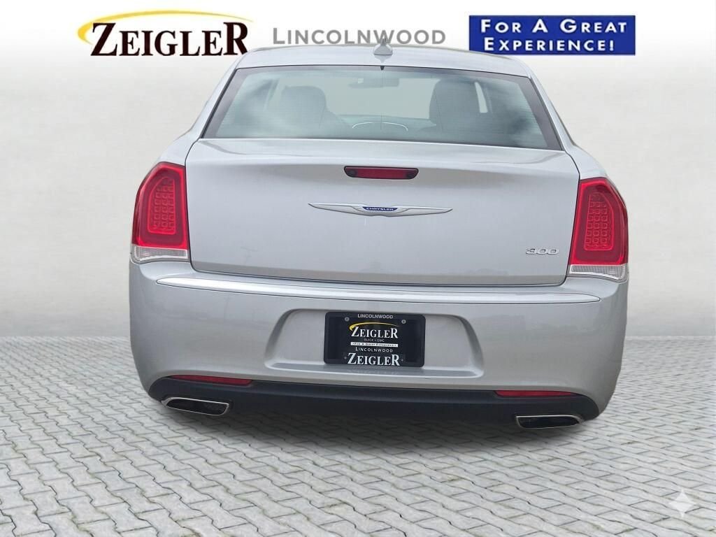 Used 2021 Silver Chrysler Touring image 13