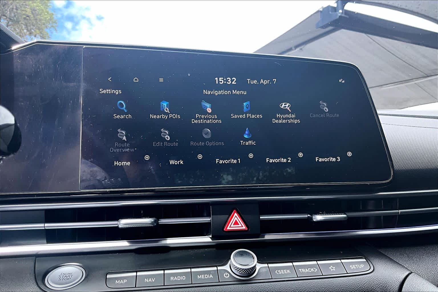Used 2023 Fluid Metal Hyundai Limited image 35