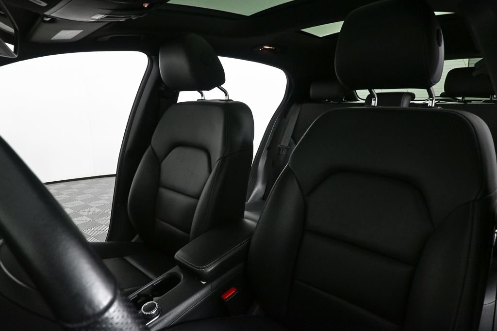 Certified Used 2019 Gray Mercedes-Benz GLA 250 image 5