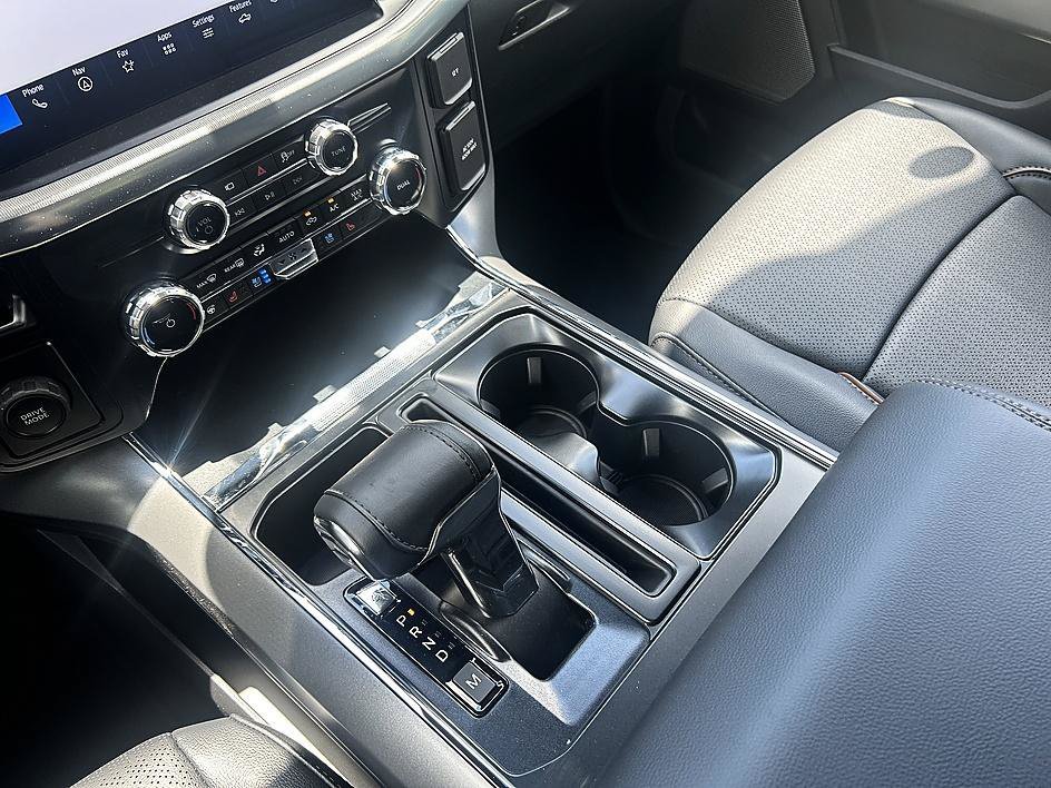 New 2026 Oxford White Ford Lariat® image 19