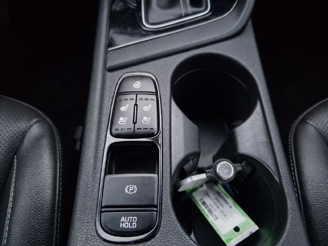 Used 2020 Silky Silver Kia EX Premium image 22