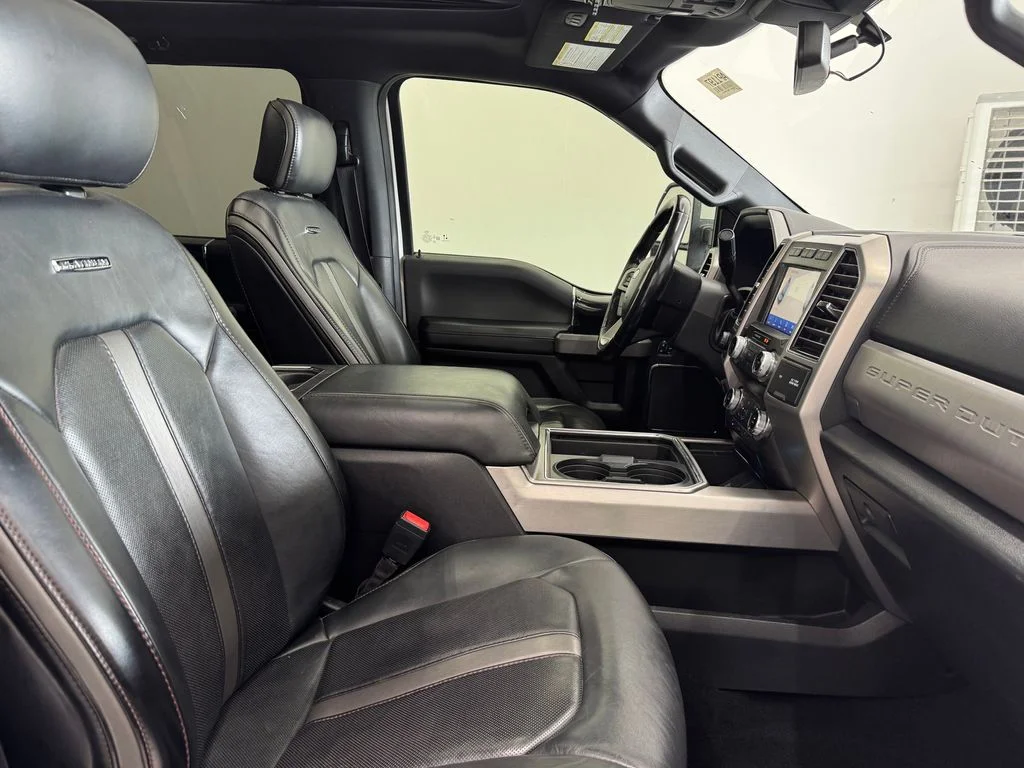 Used 2021 White Metallic Ford Platinum image 34