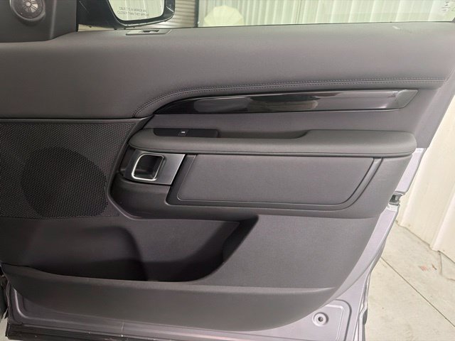 2021 Land Rover Discovery S - Photo 21