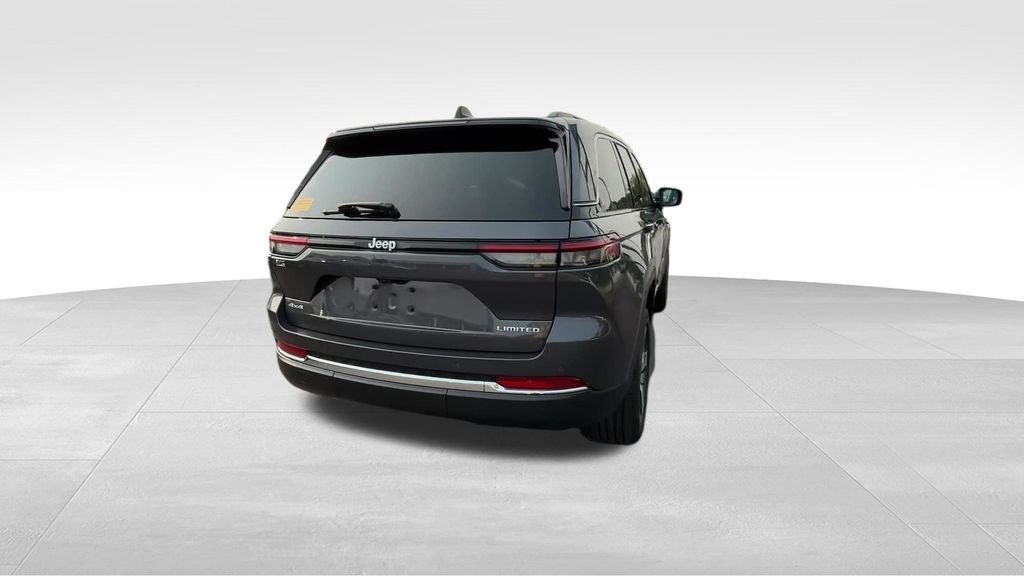 Used 2025 Gray Jeep Limited image 7