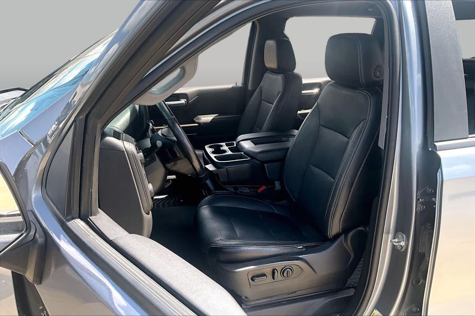 Used 2020 Satin Steel Metallic Chevrolet RST image 8