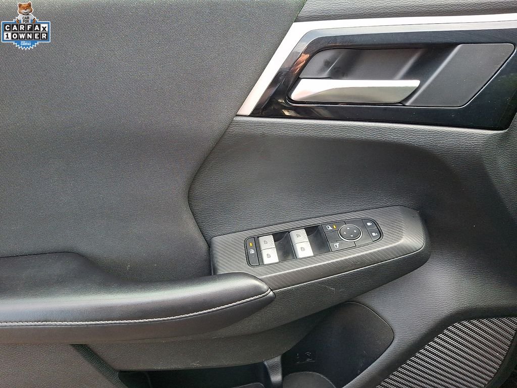 Used 2022 Black Mitsubishi ES image 12