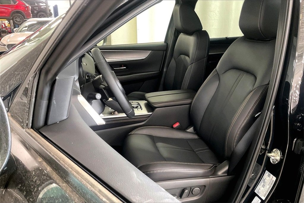 2026 MAZDA CX-90 - Image 8