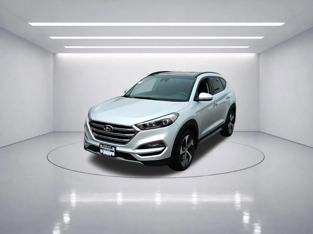 Used 2018 Molten Silver Hyundai Limited image 3