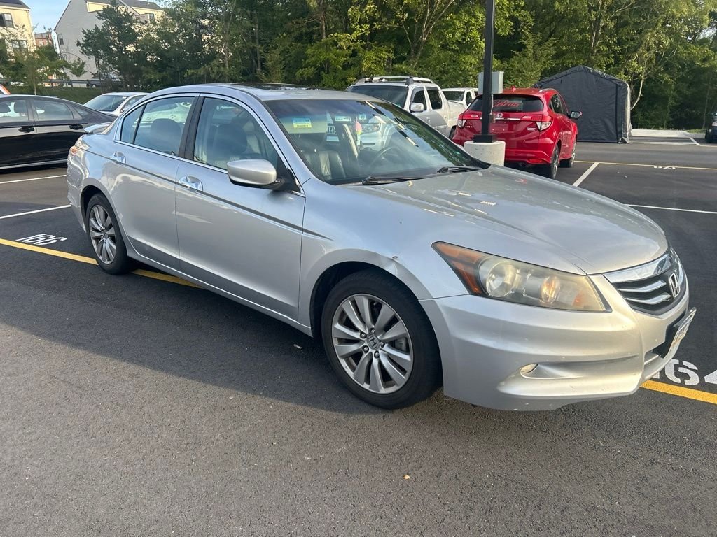Used 2012 Alabaster Silver Metallic Honda EX-L image 2