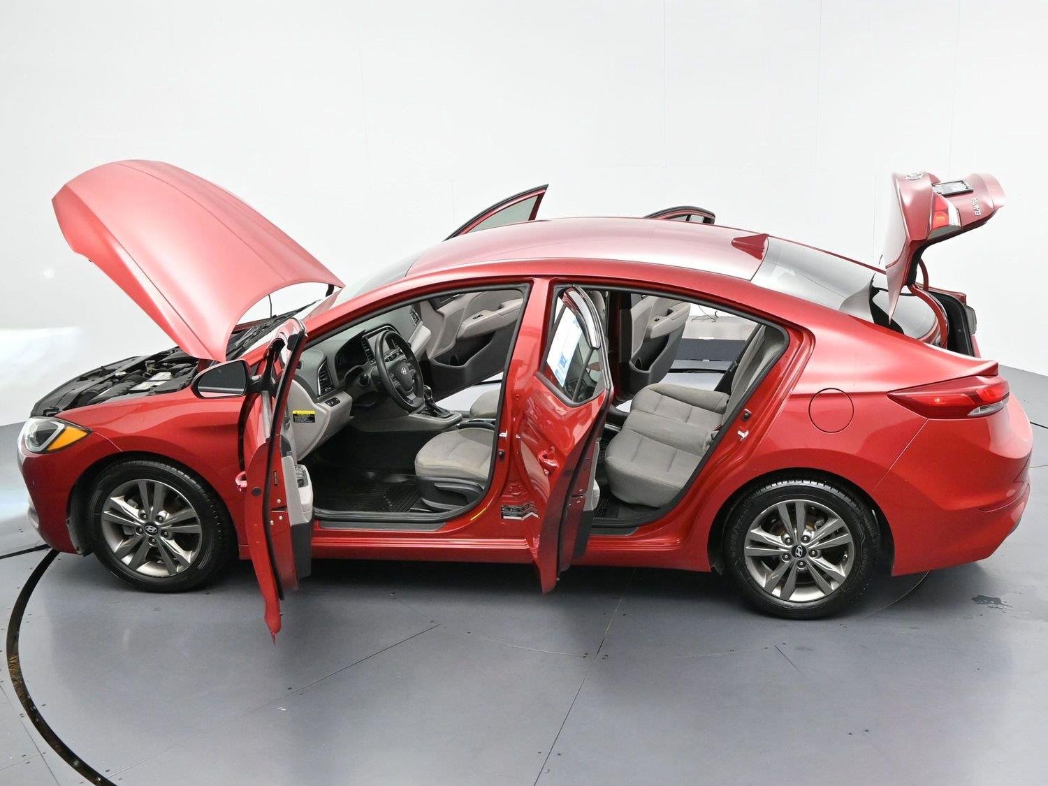Used 2018 Scarlet Red Hyundai SEL image 38