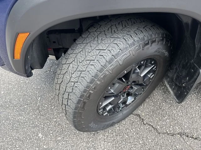 Used 2022 Blue Nissan PRO-4X image 33