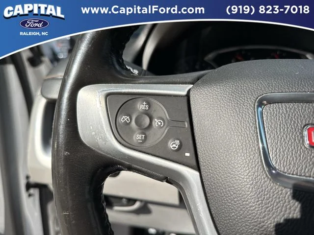 Used 2018 White GMC SLT image 22