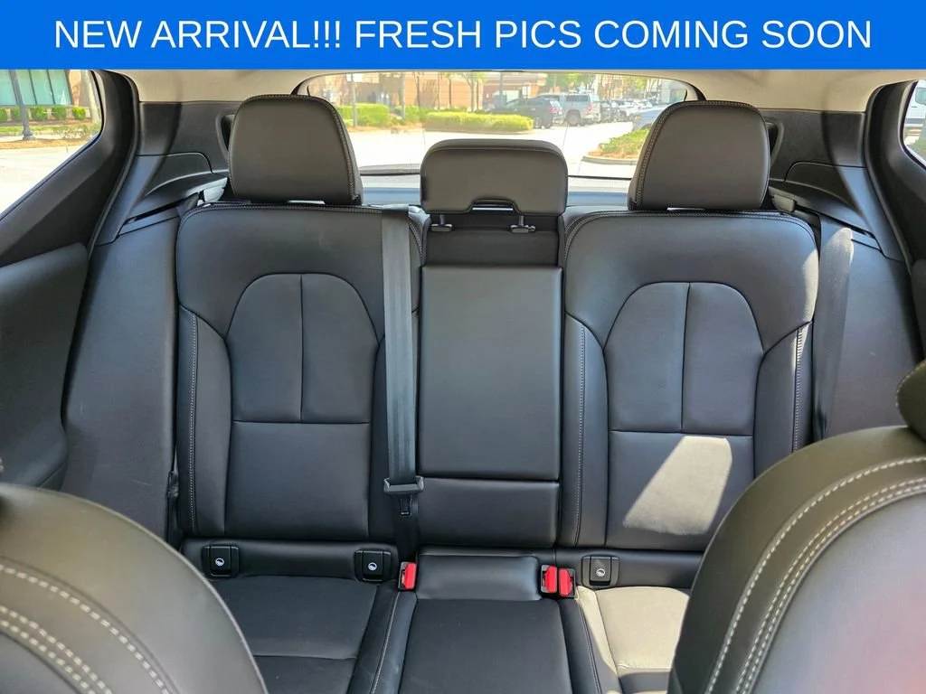 Used 2026  Volvo Plus image 13