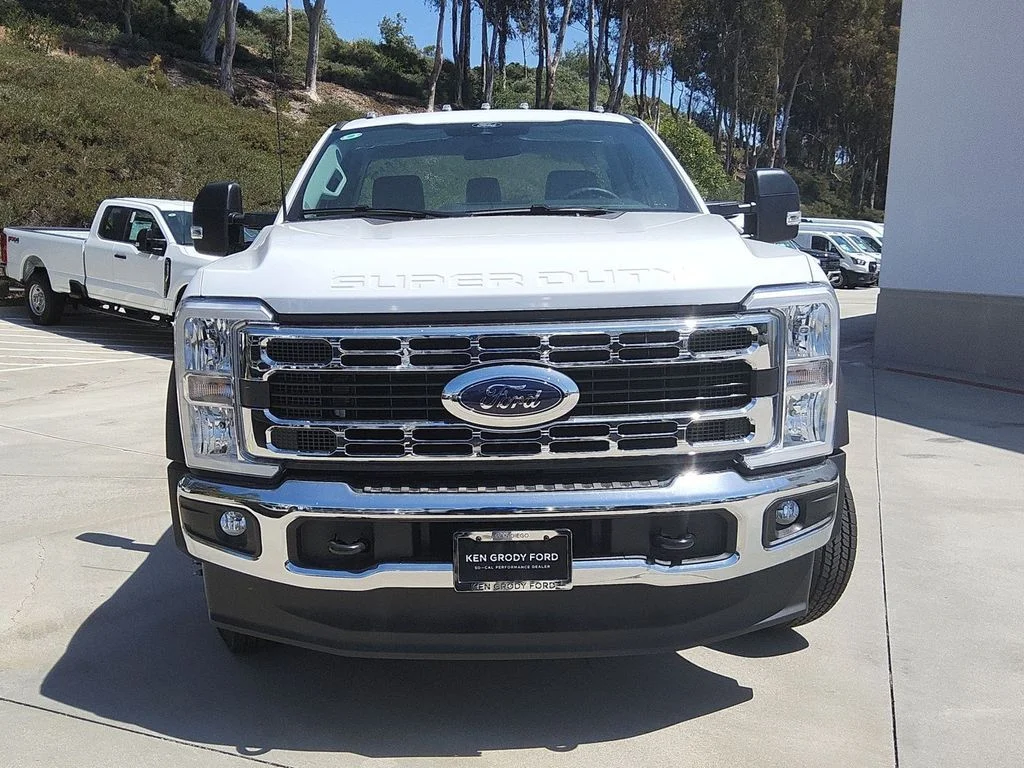 New 2026 Oxford White Ford XL image 20