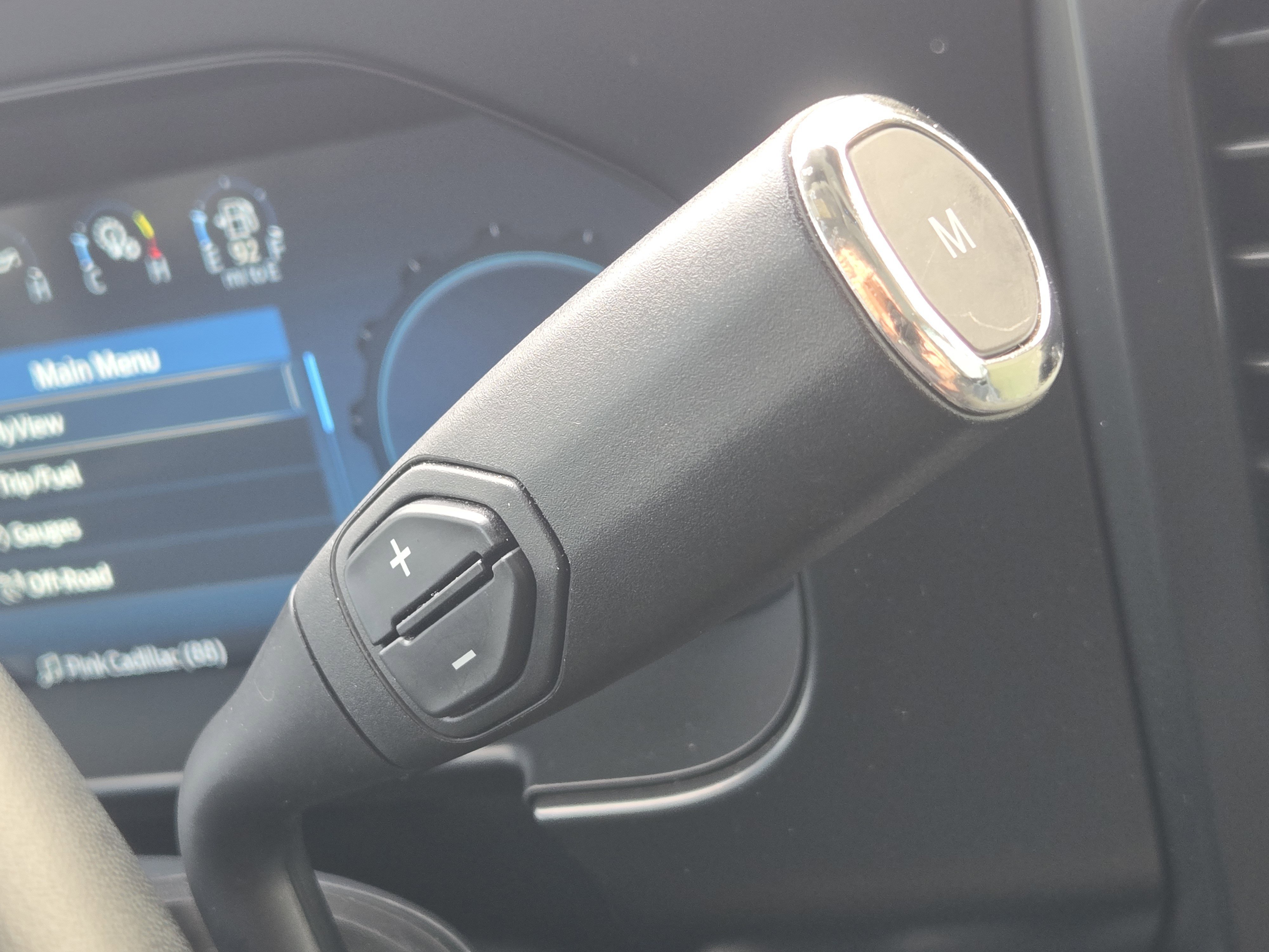 Used 2023 OXFORD WHITE Ford LARIAT image 24