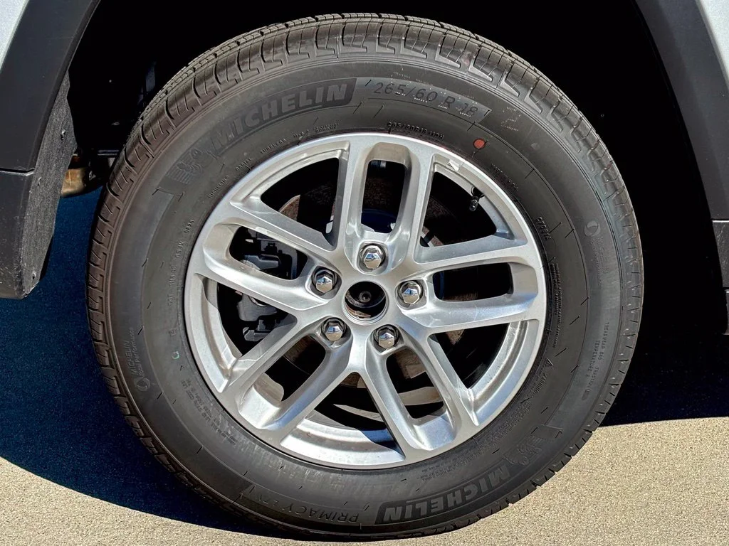 New 2026 Silver Jeep Laredo X image 29