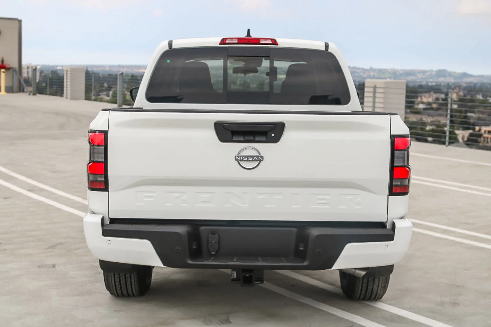 New 2025 Glacier White Nissan Crew Cab SV image 7