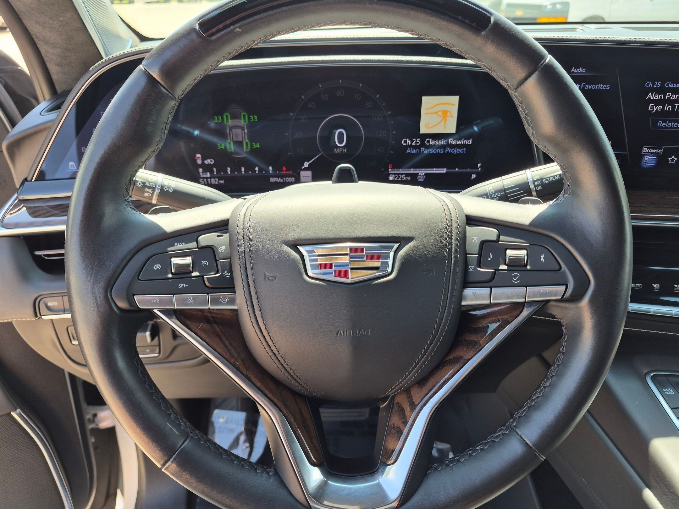 Used 2022 Crystal White Tricoat Cadillac Sport Platinum image 14