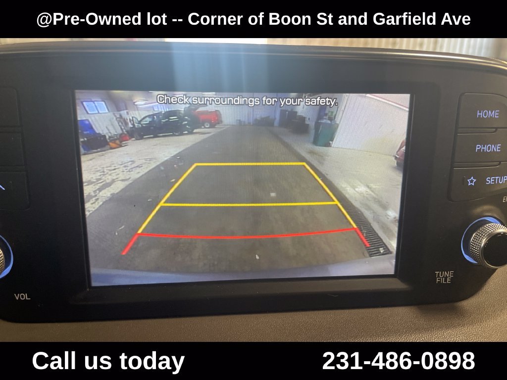 Used 2019 Gray Hyundai SEL image 27
