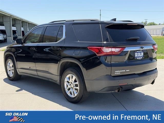 Used 2020 Mosaic Black Metallic Chevrolet LT Cloth image 14
