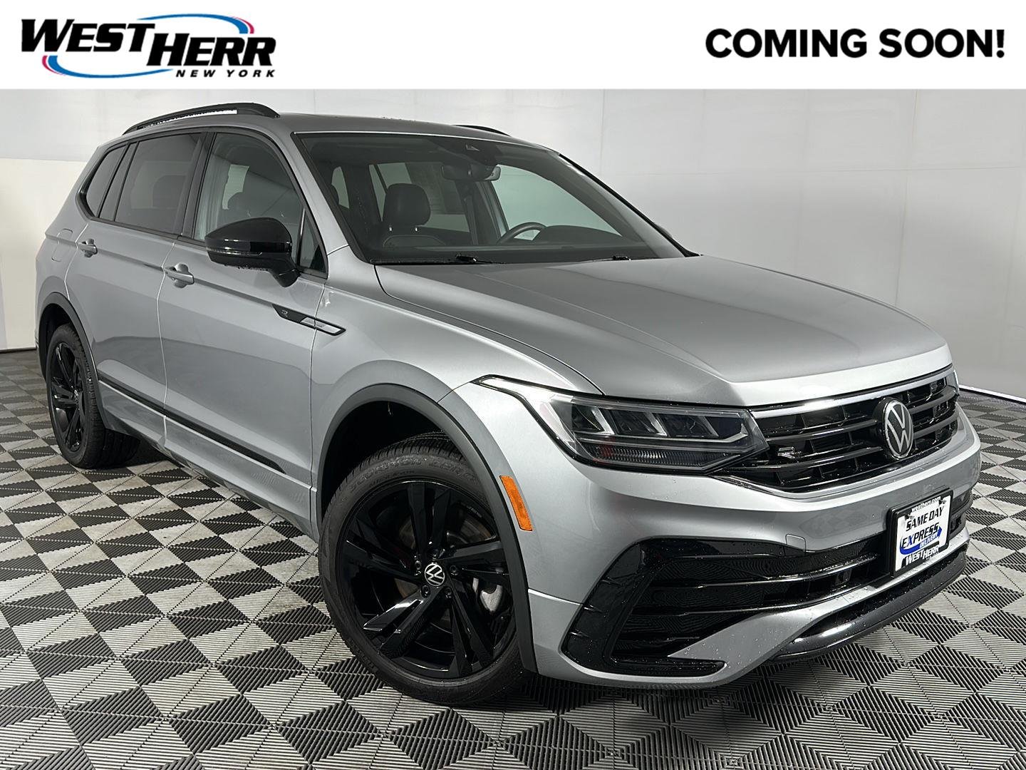 Used 2024 Pyrite Silver Metallic Volkswagen SE R-Line Black image 1