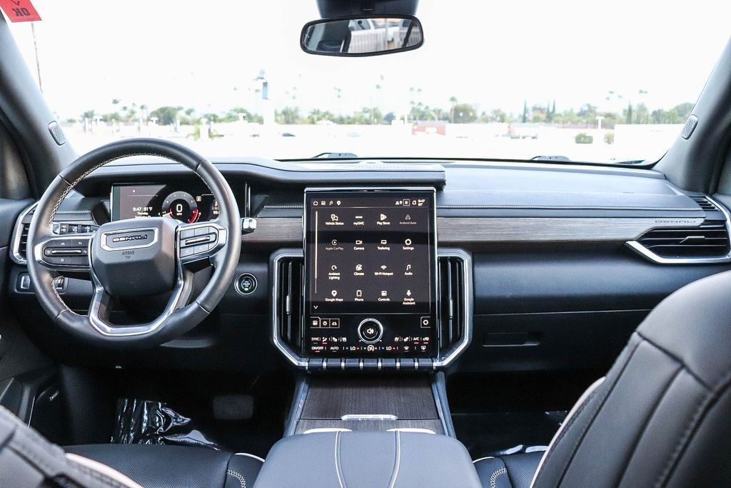Used 2025 Downpour Metallic GMC Denali image 13
