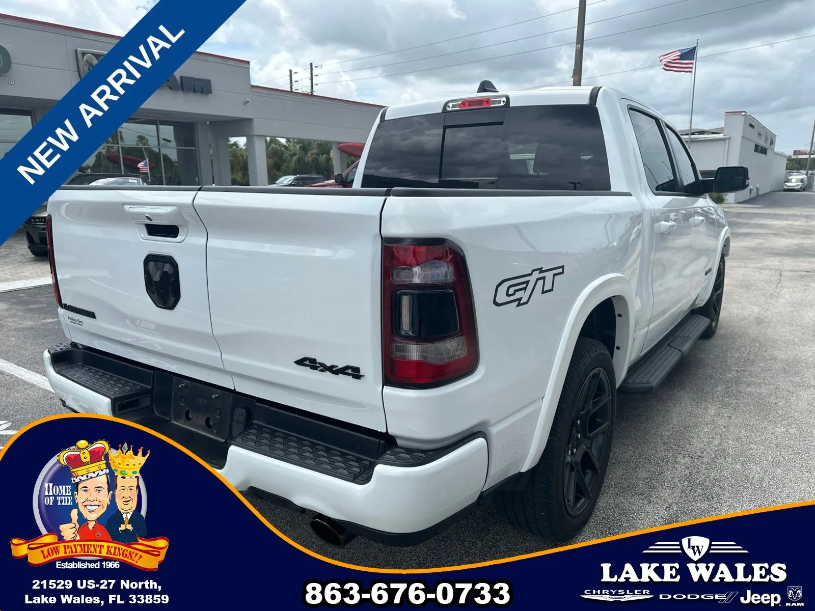 Used 2022 White Ram Laramie image 3