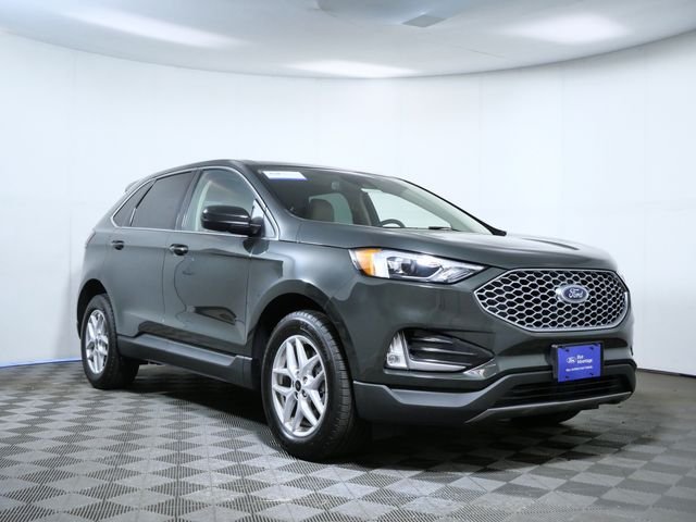 Certified Used 2024 Green Ford SEL image 1