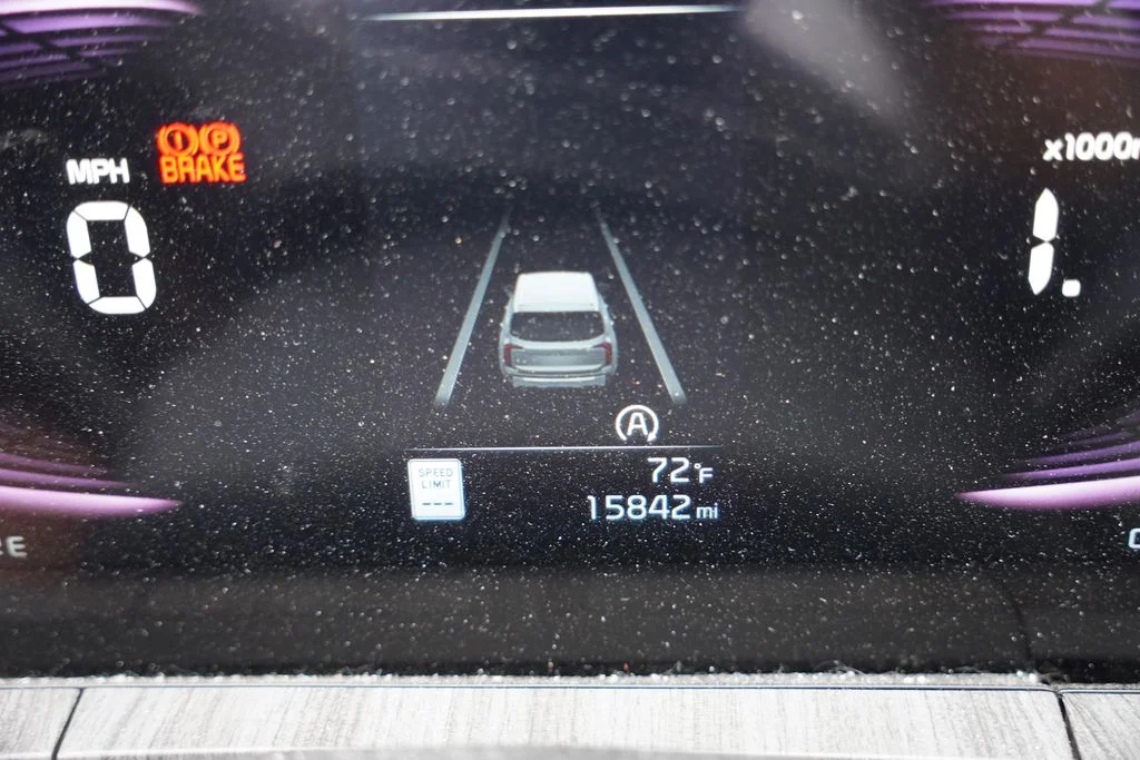 Certified Used 2025 Glacial White Pearl Kia EX image 8