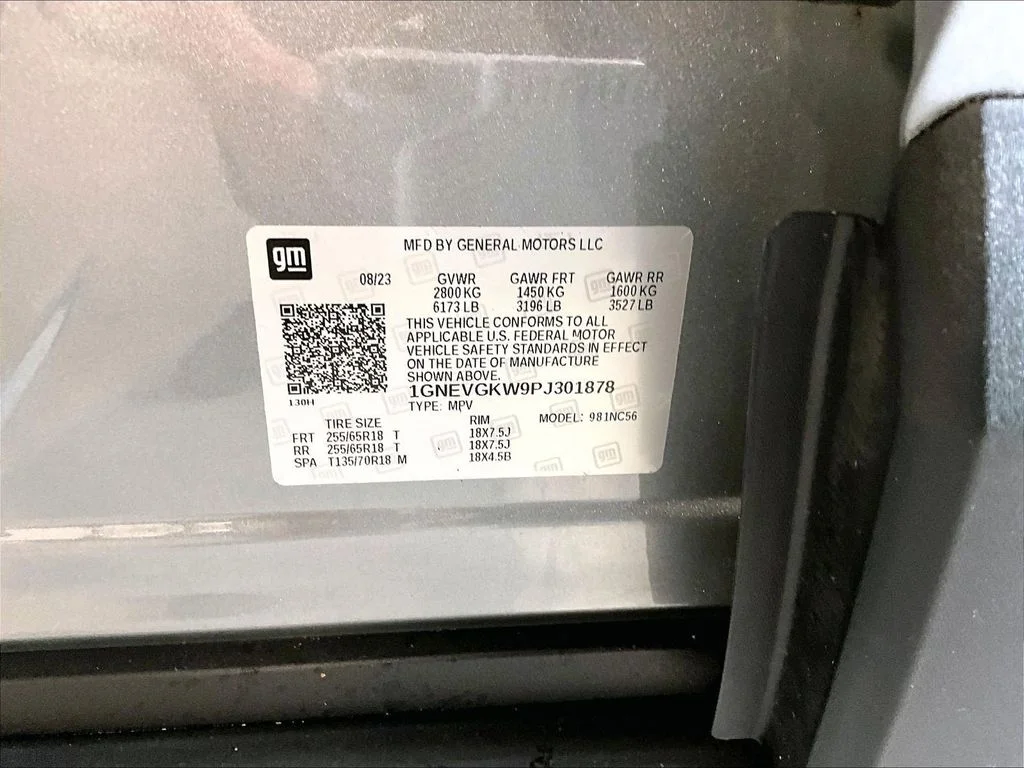 Used 2023 Gray Chevrolet LT image 37