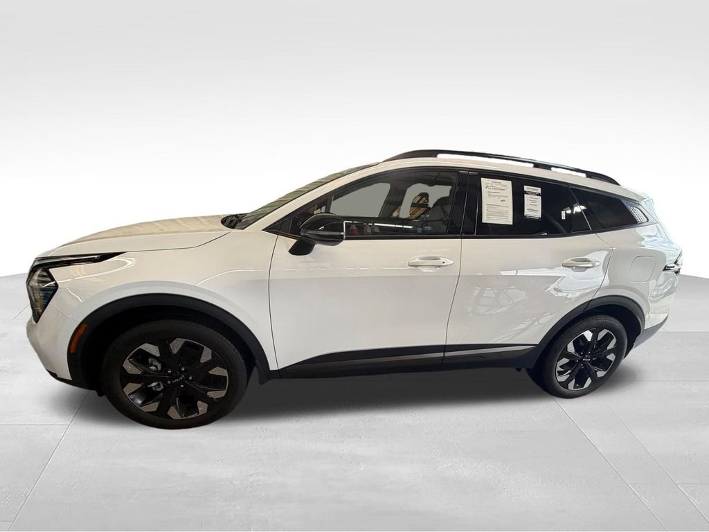 Used 2024 White Kia X-Line image 3