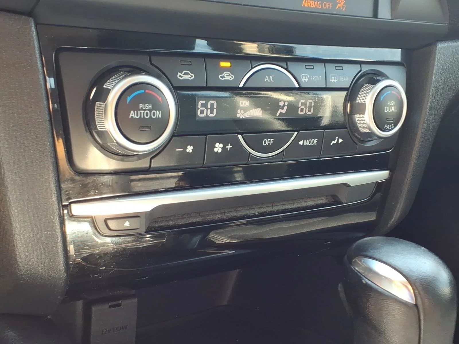Used 2016 Titanium Flash Mica Mazda i Touring image 13