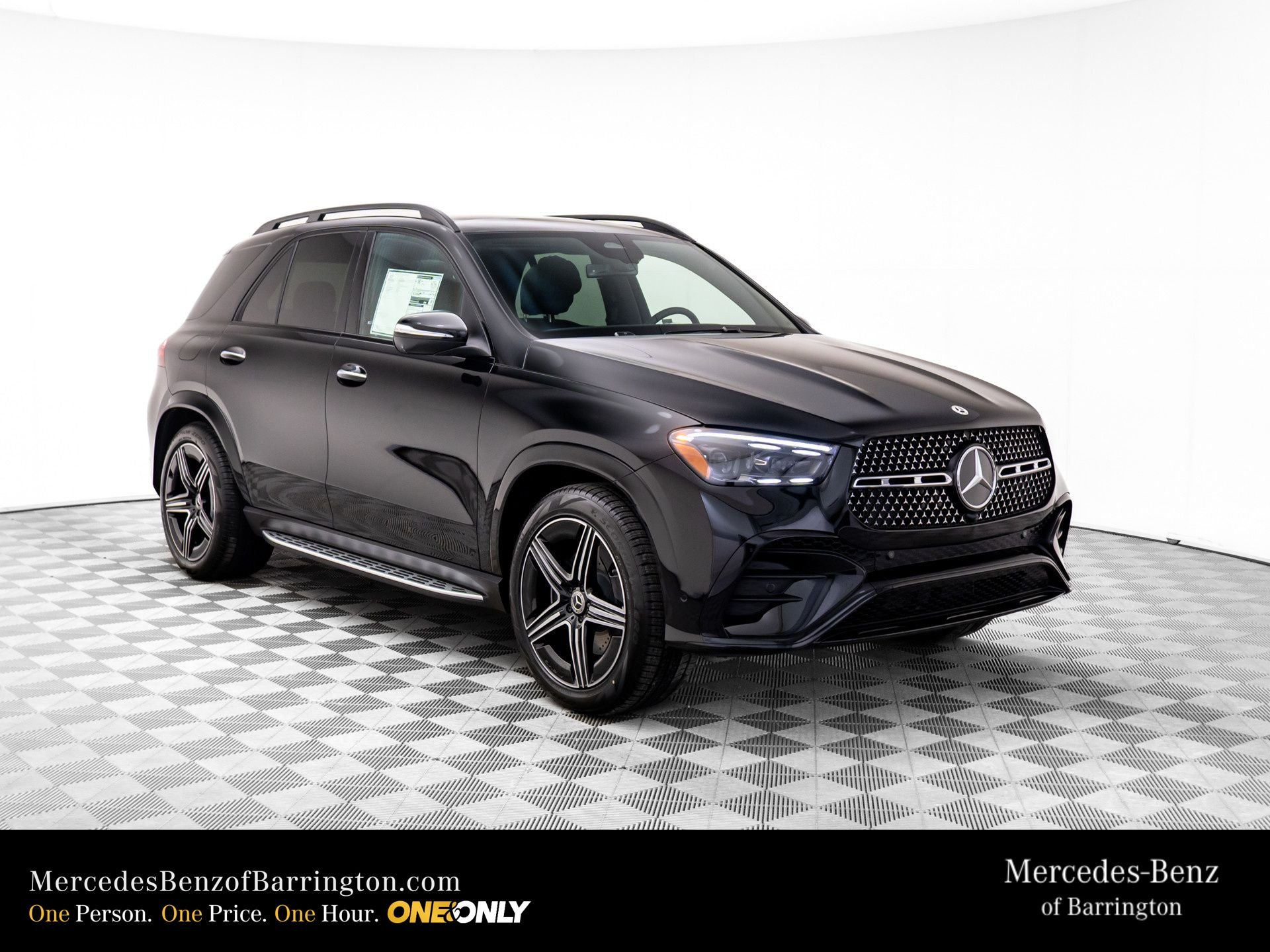 New 2026 Black Mercedes-Benz GLE 580 image 8