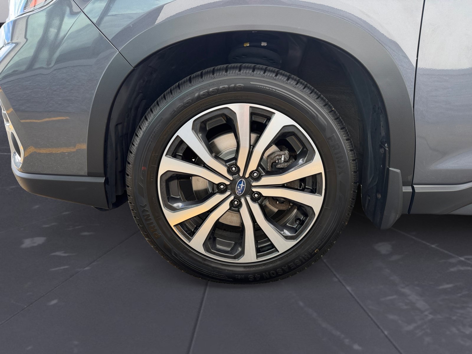 Used 2020 Magnetite Gray Metallic Subaru Limited image 45