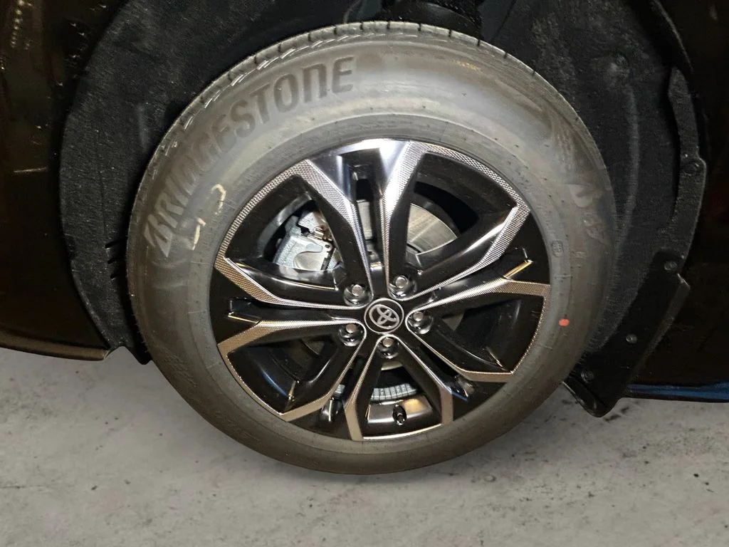New 2026 Midnight Black Metallic Toyota Platinum image 14
